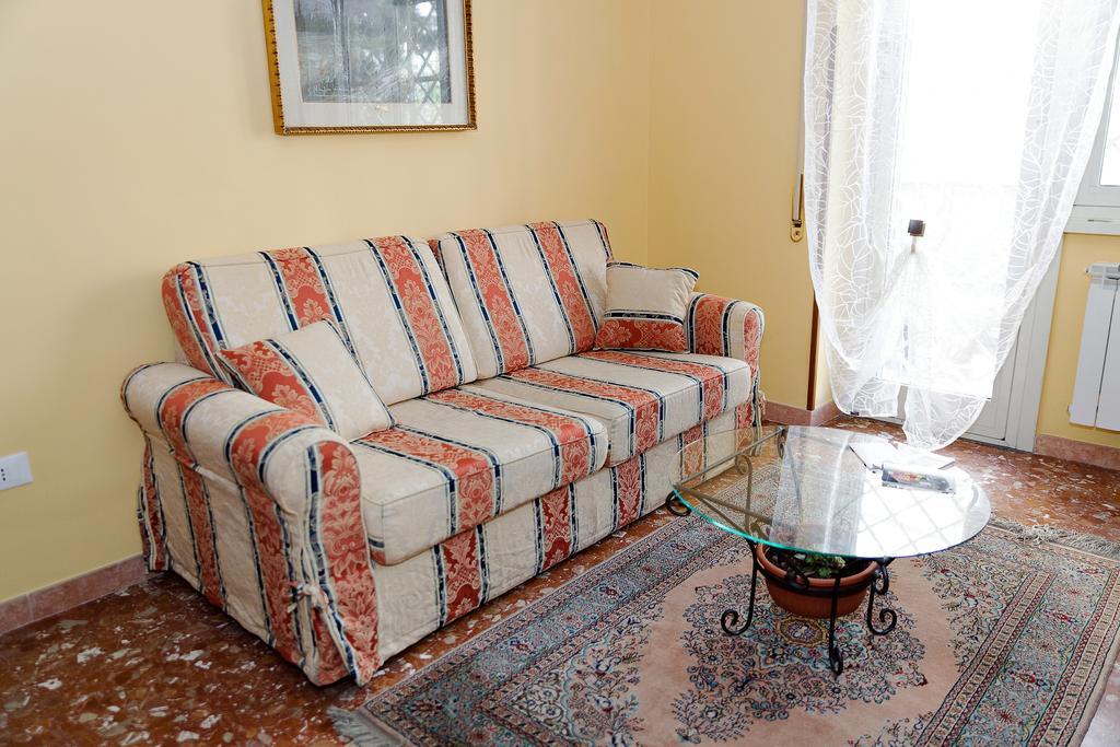 רומא Casa Vacanza Da Andrea מראה חיצוני תמונה