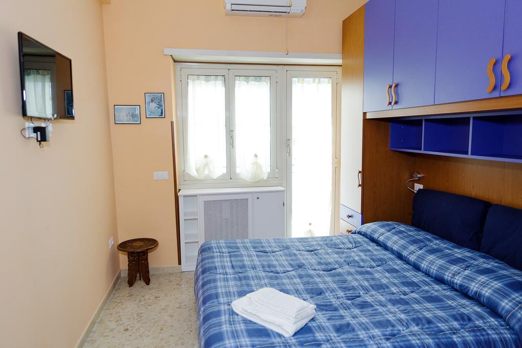רומא Casa Vacanza Da Andrea מראה חיצוני תמונה