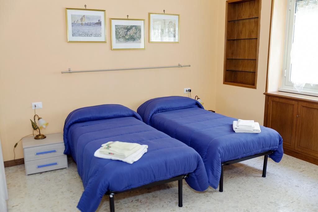 רומא Casa Vacanza Da Andrea מראה חיצוני תמונה